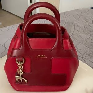 Bally hand/shoulder bag YG tone hardware